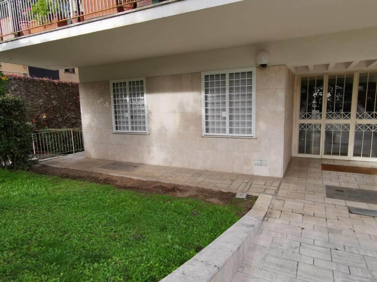 Domus B Corso Francia Apartment Řím Exteriér fotografie